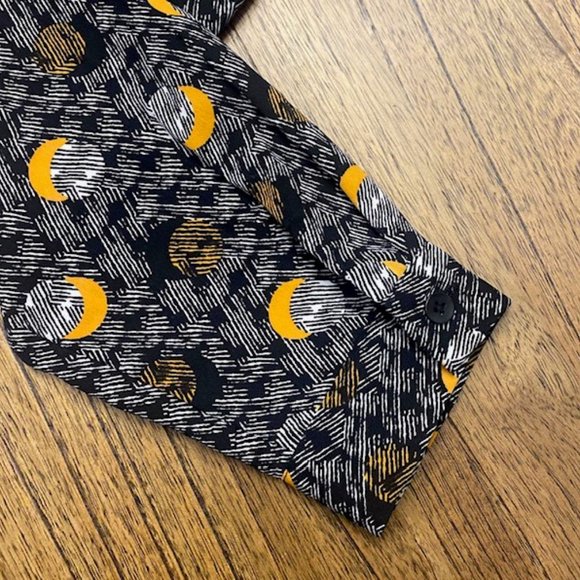 CAbi Eclipse Moon Long Sleeve Blouse - Picture 4 of 16